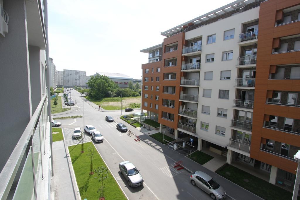 New Belgrade Apartments Magnetic, Parking 5 Evra Dan Exterior photo